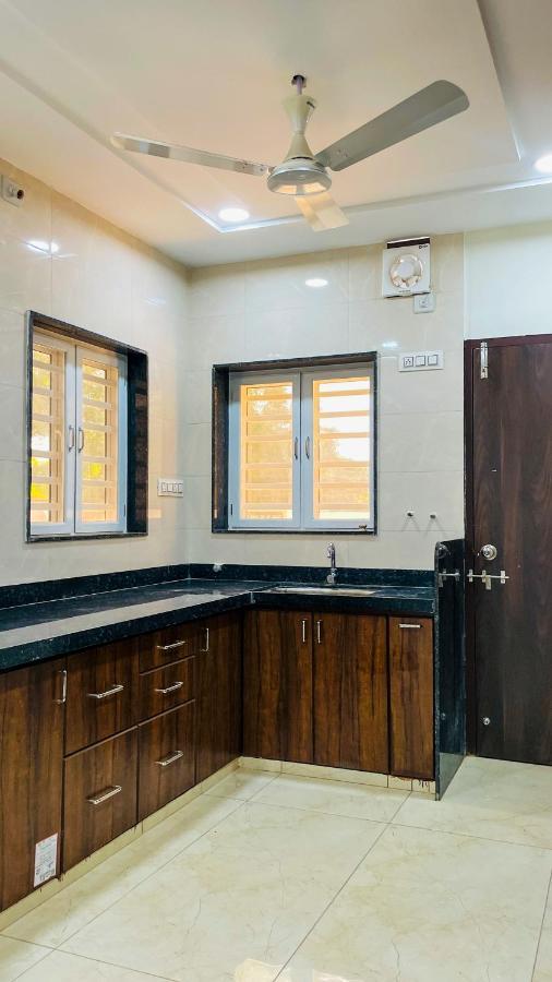 Luxurious 3 Bhk Villa In Bhuj - Shivani Homestay Kültér fotó